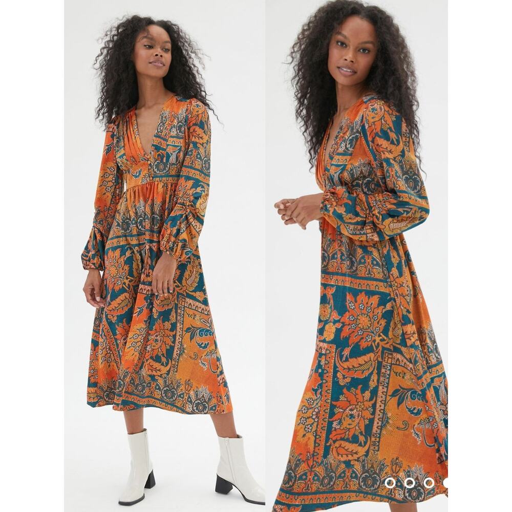 URBAN OUTFITTERS Odila Floral Smocked Midi Dress Size XS
